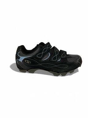 Cycling shoes